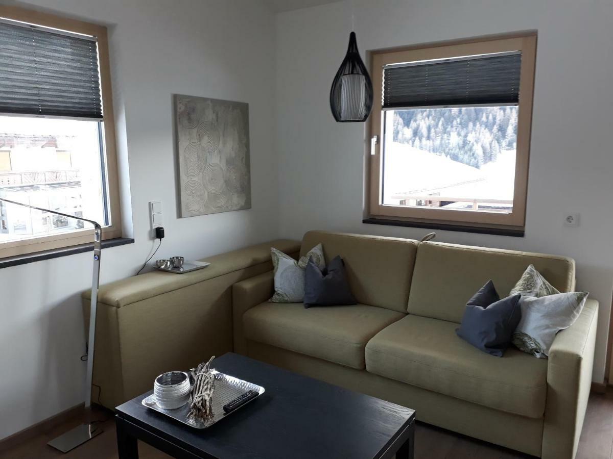 Haus Riefli- Monique Apartment ซังคท์อันทอนอัมอาร์ลแบร์ก ภายนอก รูปภาพ
