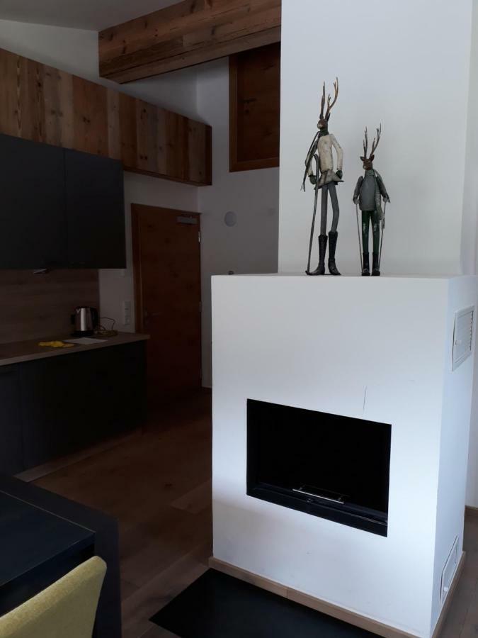 Haus Riefli- Monique Apartment ซังคท์อันทอนอัมอาร์ลแบร์ก ภายนอก รูปภาพ